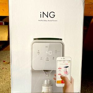 Formula, bottle making, dispenser
